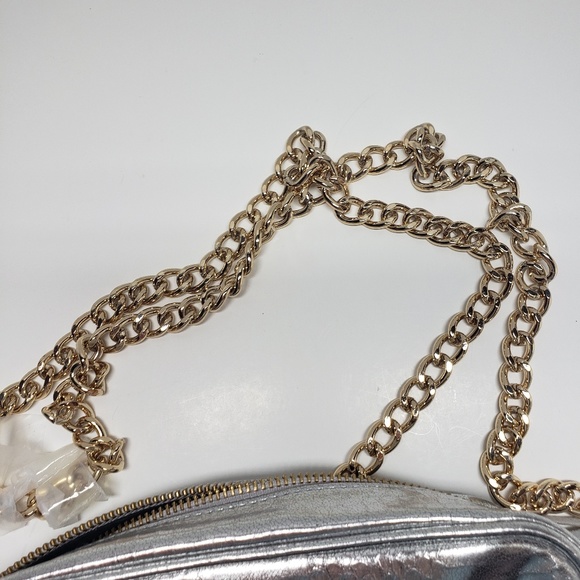 NWT Victoria Secret Silver scale handbag - Picture 5 of 8